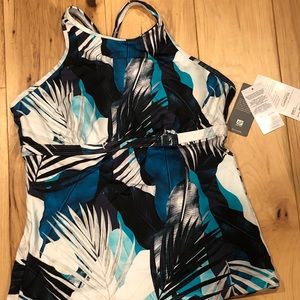 Athleta tankini top